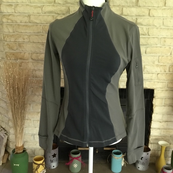 lululemon athletica Jackets & Blazers - LULULEMON TRACK JACKET 106359